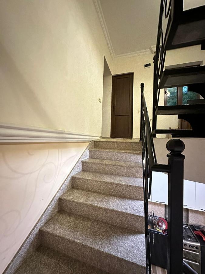 Guest House Godogani المظهر الخارجي الصورة